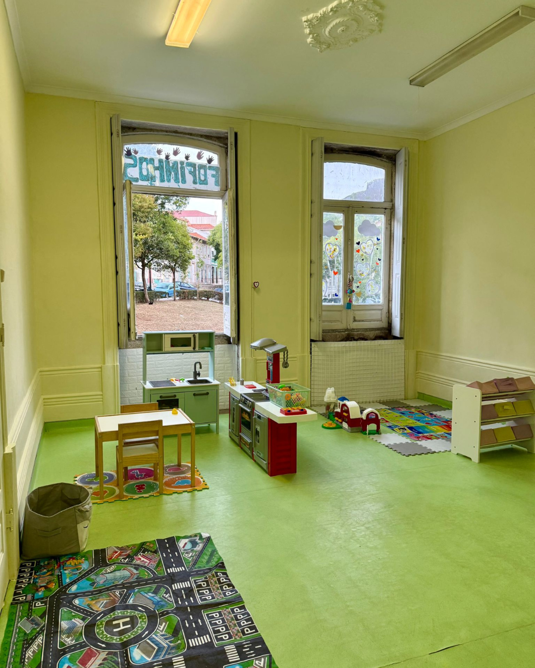 Sala de brincar e atividades dos Fofinhos